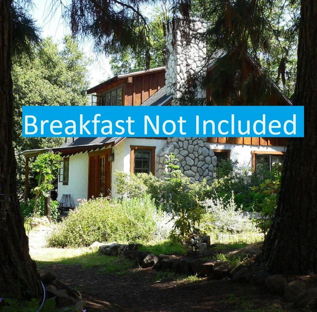 Yosemite Rose Bed And Breakfast Groveland Esterno foto