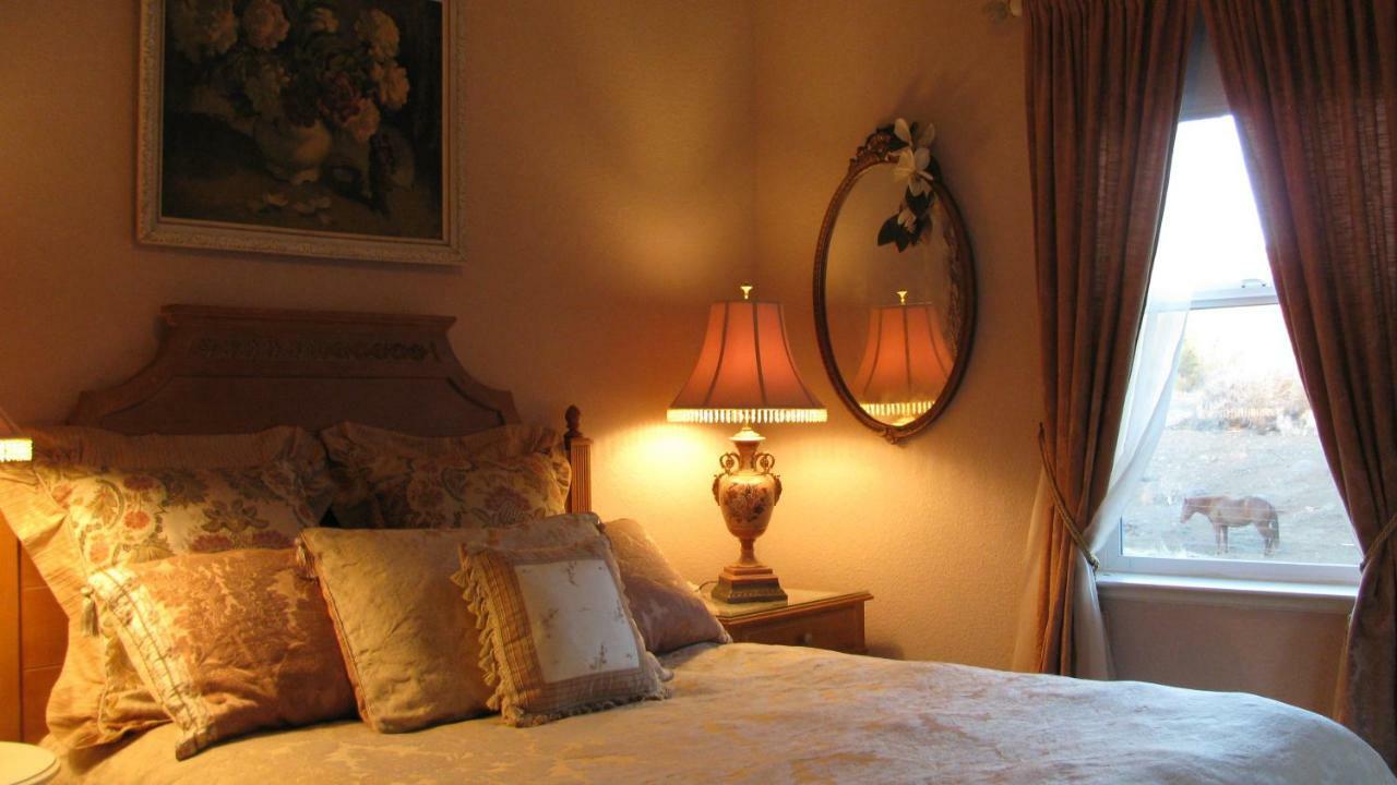 Yosemite Rose Bed And Breakfast Groveland Esterno foto